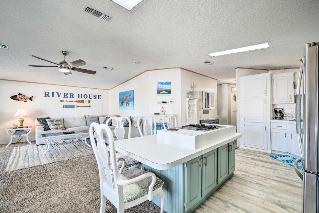 Retreat On The River With Boat Dock, Porch, And Grill! Homosassa Extérieur photo
